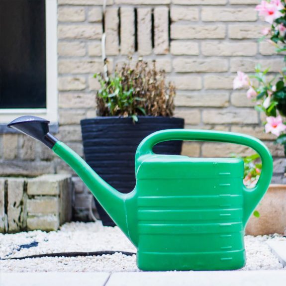 Gießkannen aus recyceltem Kunststoff